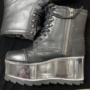 YRU platform boots